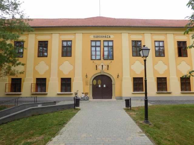 Önkormányzat — Kapuvár