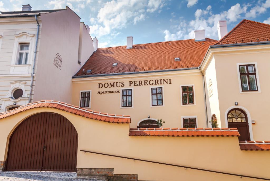 Káptalandomb Domus Peregrini Apartmanok — Győr