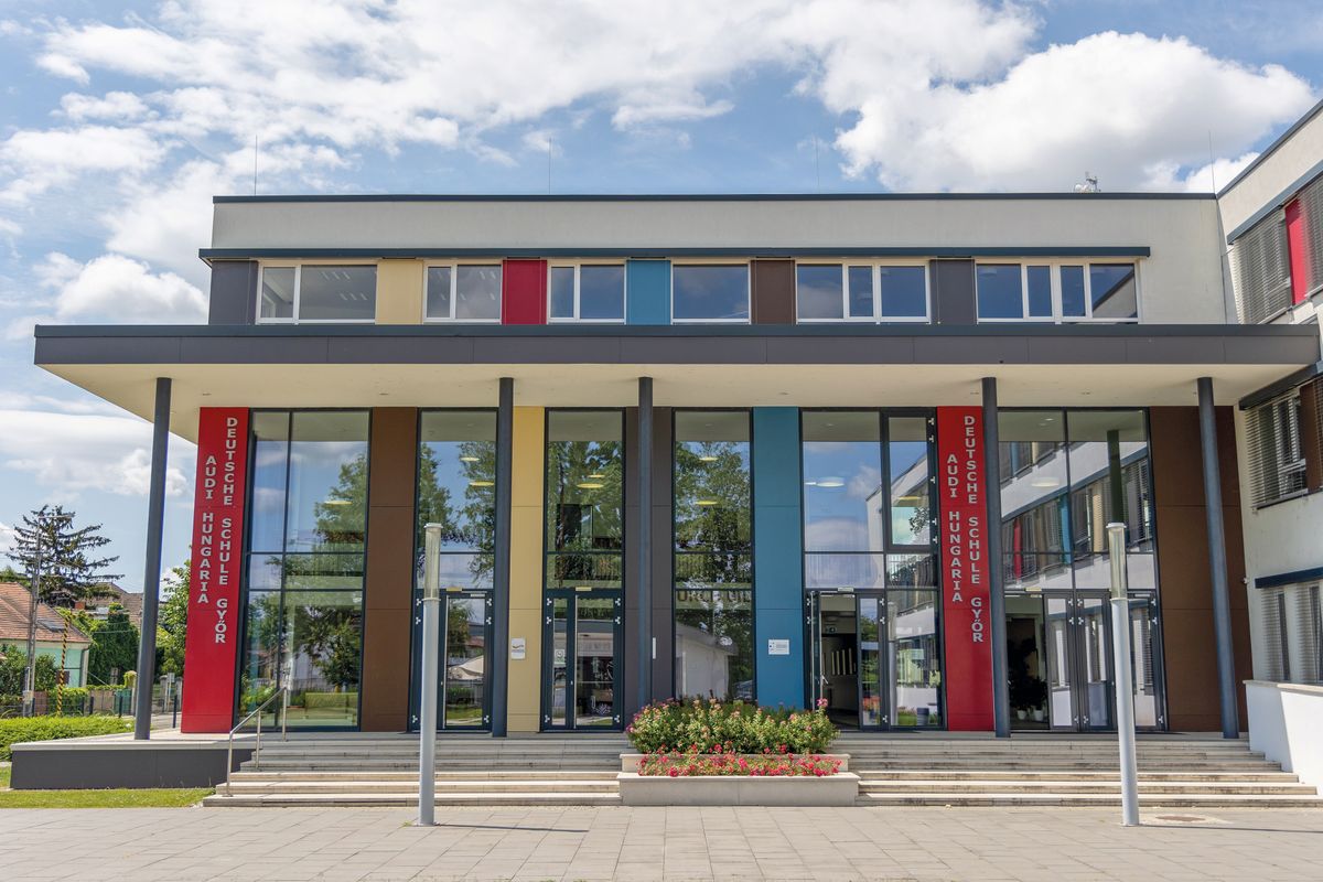AUDI iskola — Győr